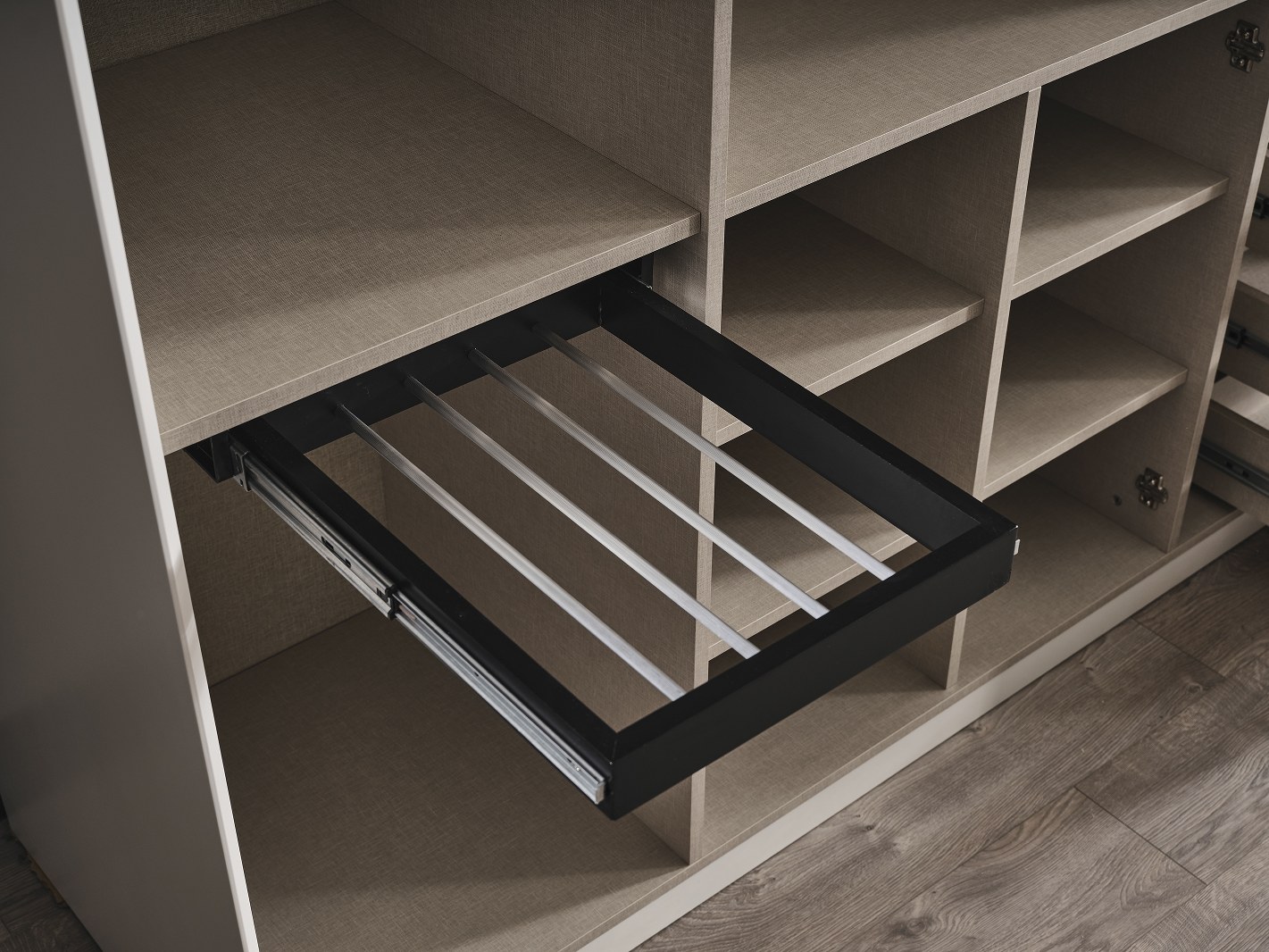 8109718345_1421x1066