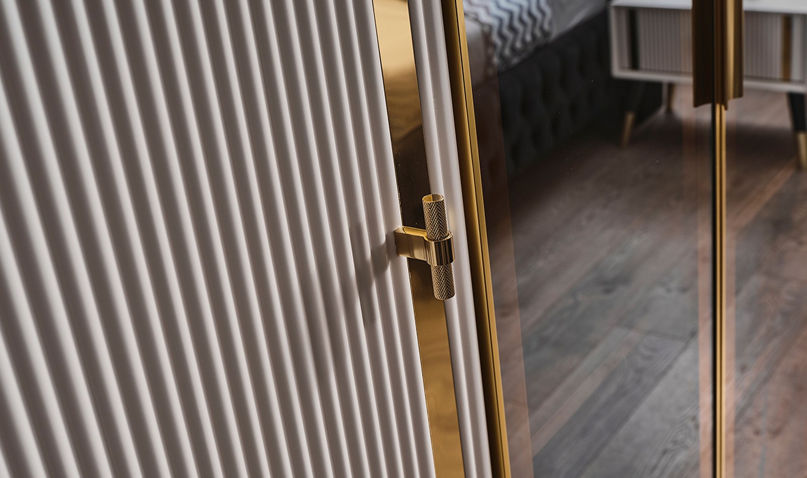 lexus-yatak-odasi-4_1600x948